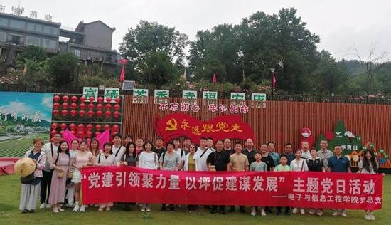 Cache_6611b040de00ccef Cache_6611b040de00ccef